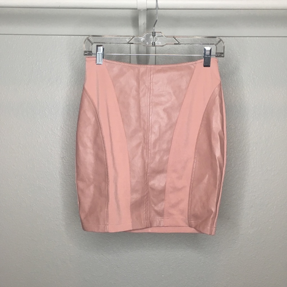 WINDSOR pink faux leather & suede mini skirt, NWOT